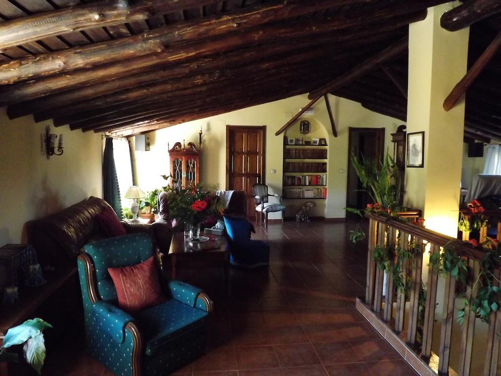 Valdexpacio Guest House Valdecaballeros Bagian luar foto