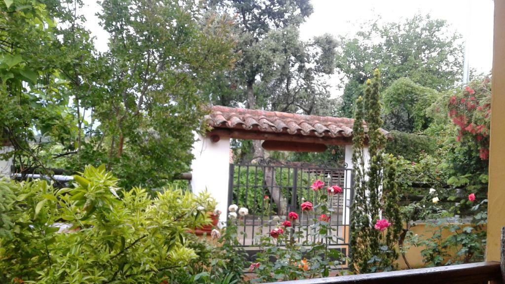 Valdexpacio Guest House Valdecaballeros Bagian luar foto